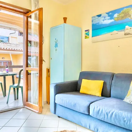 3 Beds In Marinella With Private Veranda Διαμέρισμα
