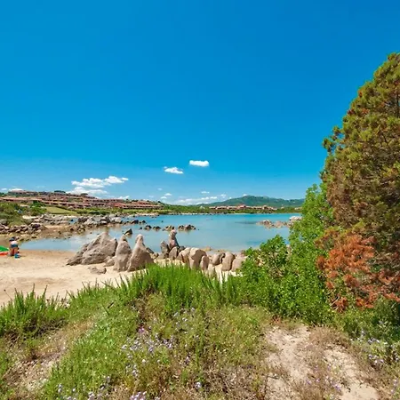 3 Beds In Marinella With Private Veranda Apartmán Golfo Aranci