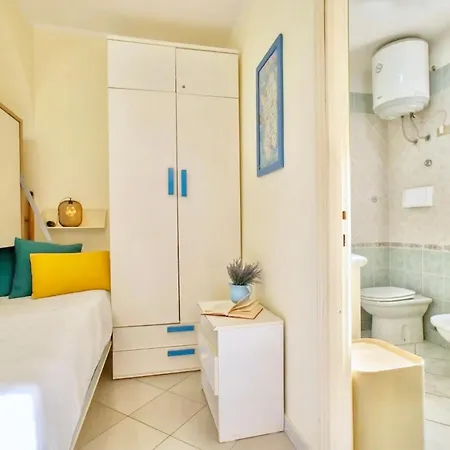 3 Beds In Marinella With Private Veranda Апартаменты Гольфо-Аранчи